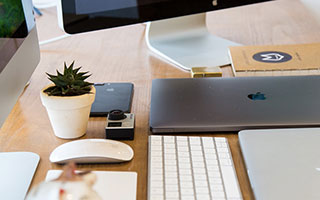 2012年1月11日(2012年1月11日是什么星座)